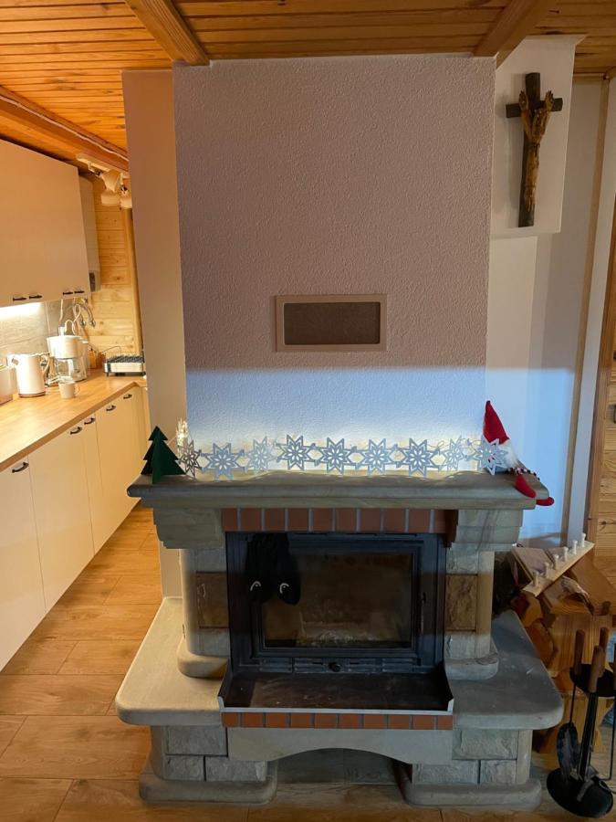 Urocza Chata Z Sauna W Bieszczadzkim Parku Krajobrazowym Bukowiec  Extérieur photo