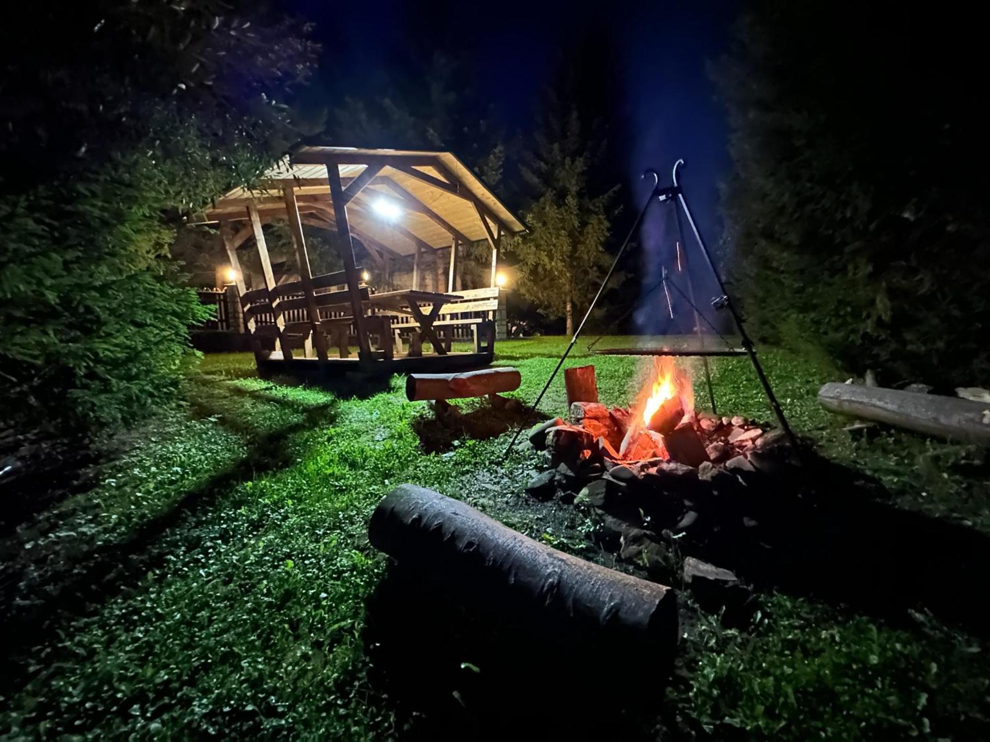 Urocza Chata Z Sauna W Bieszczadzkim Parku Krajobrazowym Bukowiec  Extérieur photo